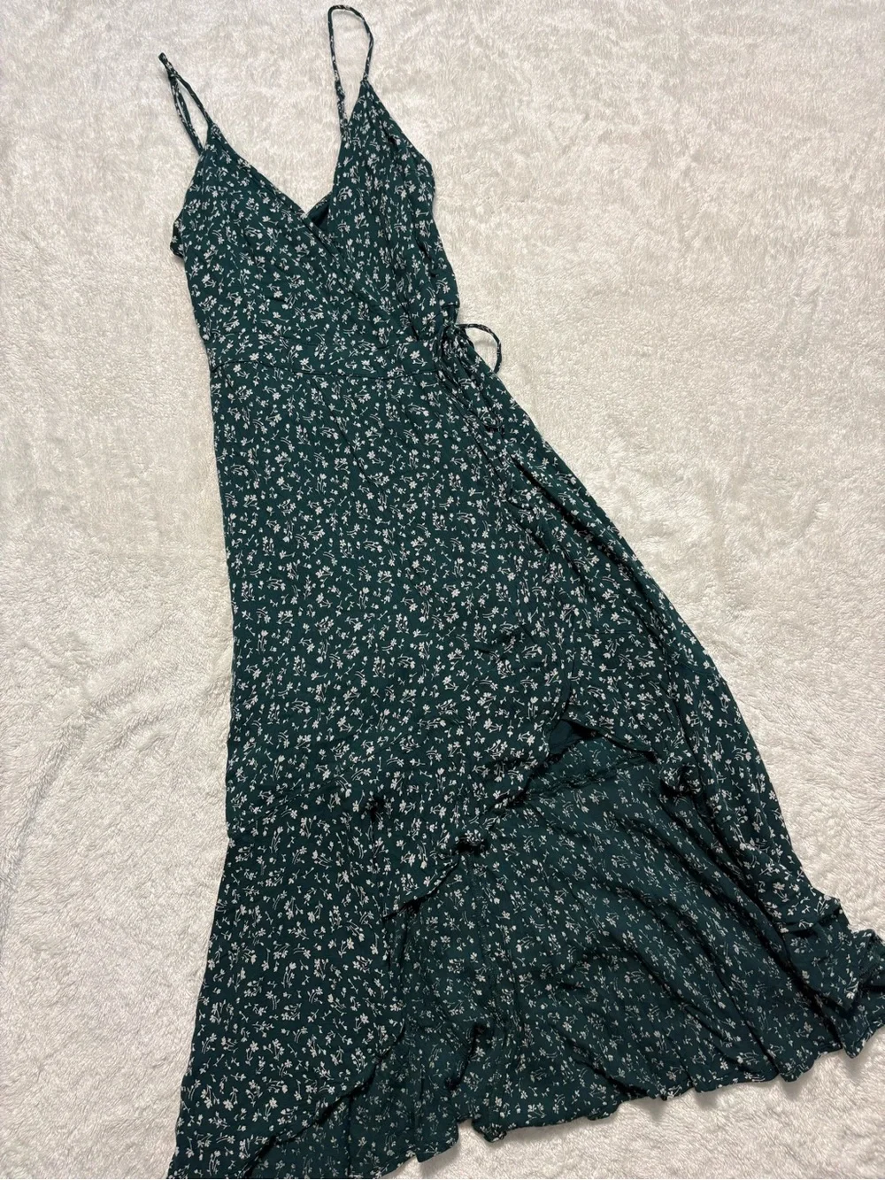 Abercrombie & Fitch Forest Green Floral Wrap Midi Dress - Picture 2 of 6